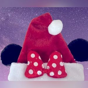 Minnie Mouse Santa hat
